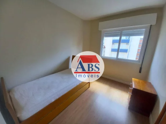 Imagem Apartamento com 3 dormitórios à venda, 100m² por R$ 700.000 - Gonzaga - Santos/SP Um por andar