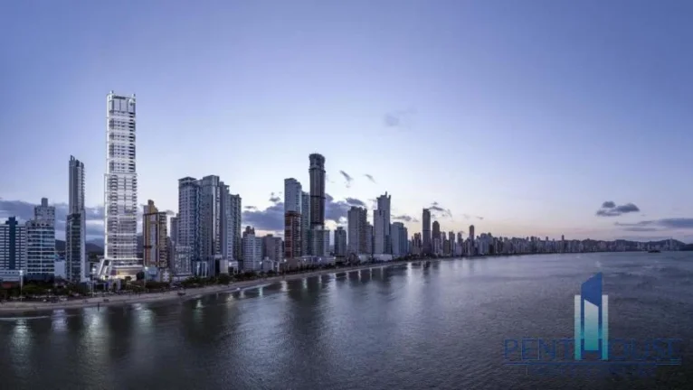 Imagem Apartamento Quadra Mar para Venda em Balneário Camboriú, CENTRO, 4 dormitórios, 4 suítes, 6 banheiros, 3 vagas