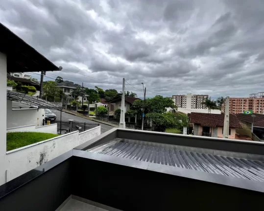 Imagem Se você está procurando localização, bairro nobre, comodidade, esse Sobrado é a opção certa! ...