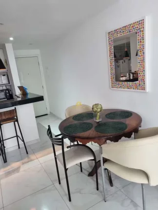 Imagem Este charmoso loft de 2 quartos combina conforto, praticidade e uma localização privilegiada no co...