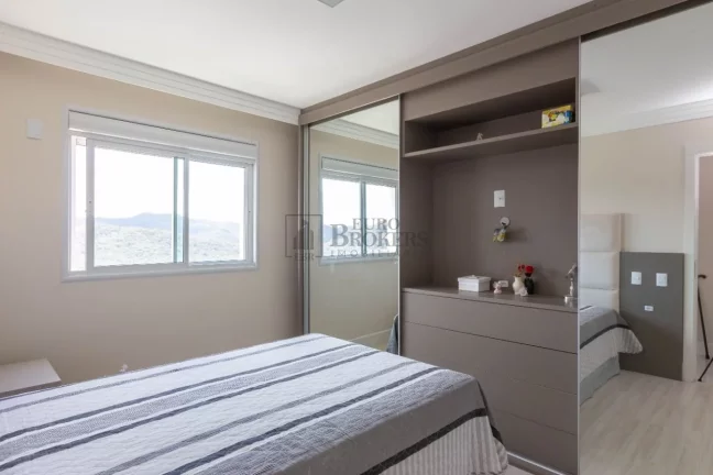 Imagem Apartamento à venda com 04 suítes no Centro de Balneário Camboriú/SC