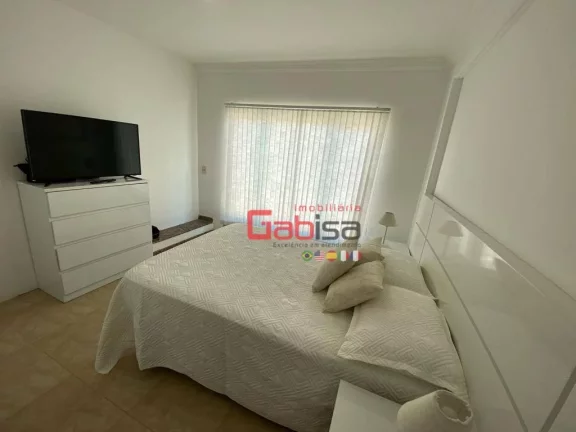 Imagem Casa com 4 dormitórios à venda, 300 m² por R$ 680.000,00 - Baixo Grande - São Pedro da Aldeia/RJ