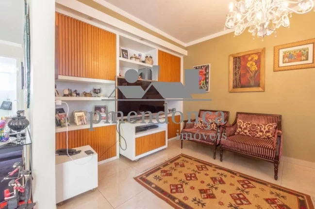 Imagem Apartamento na Rua São Vicente de Paula com 3 quartos e 1 vaga, 153m2