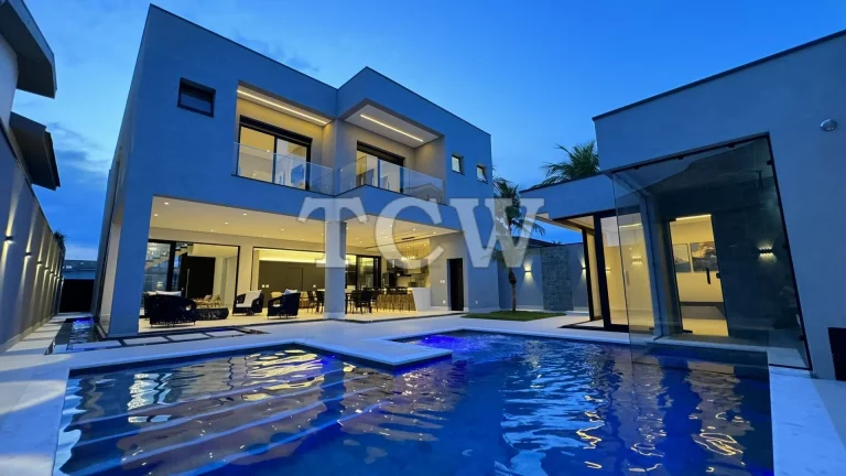 Imagem Casa em Condomínio Jardim Acapulco - Guarujá