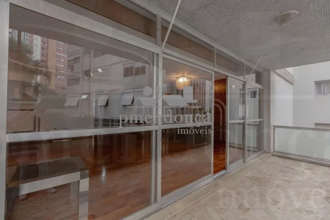 Imagem Apartamento residencial à venda em Higienópolis, 3 quartos e 2 vagas.