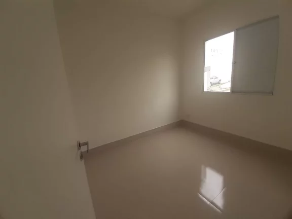 Imagem Imóvel à venda em condomínio de luxo em Cotia-SP, Chácara Tropical, com 3 quartos e 57,80 m² de área.