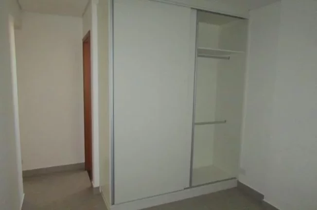 Imagem Apartamento - Área Útil: 109 m² , com 03 dormitórios, sendo 01 suíte, todos com armário embuti...