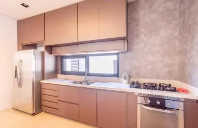 Imagem Casa em Condomínio com 5 dormitórios sendo 4 suites 340m²,