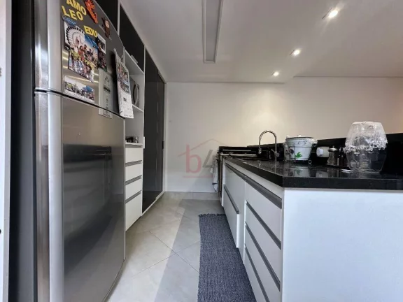 Imagem Casa no Jardim Aeroporto à venda com 3 quartos