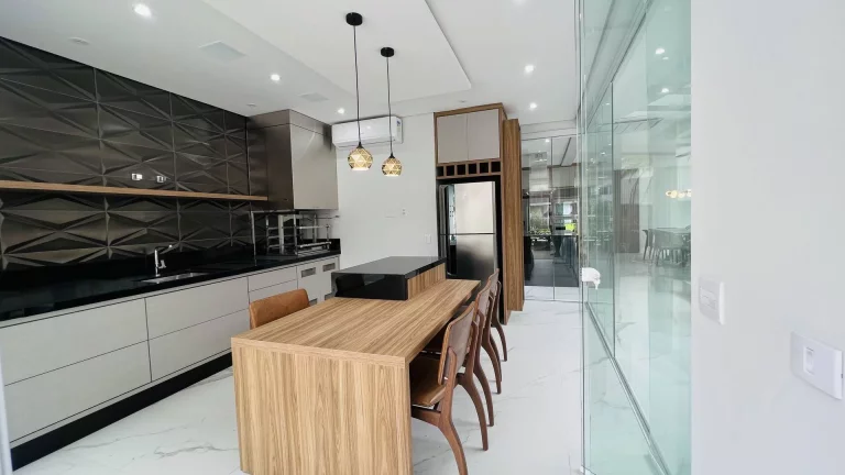 Imagem Casa nova à venda Riviera de São Lourenço módulo 024