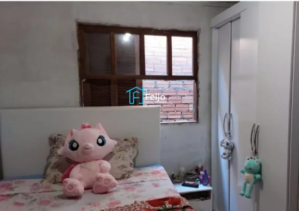 Imagem Casa 3 dormitórios no bairro Hípica