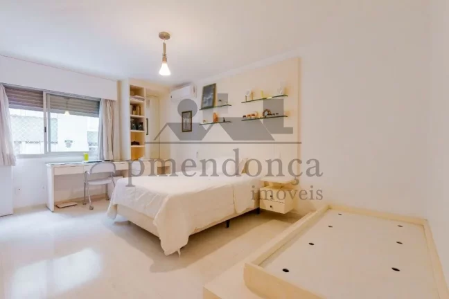 Imagem Higienopolis apto, 3 dormts, 1 suite, 2 vagas 250 mts uteis
