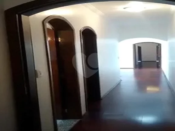 Imagem Casa à venda com 3 quartos, sendo 1 suíte, em Vila Campesina, Osasco - SP