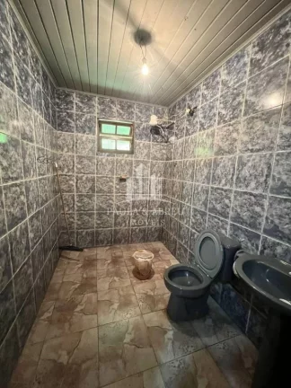 Imagem Chácara 3.766m², 4 Cômodos, 1 Banheiro no Jardim Feital, Mauá-SP