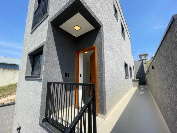 Foto do imóvel: Casa com Piscina e Terraço no Condomínio Nova Jaguari