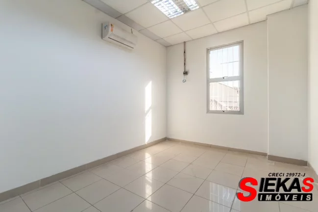 Imagem Excelente oportunidade: Galpão comercial à venda ou locação em São Paulo-SP, bairro Maranhão - 23 salas, 6 banheiros, 522,00 m² de área.
