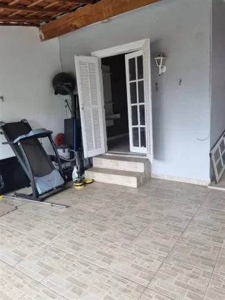 Imagem CASA COM 175 m² - JARDIM LALLO - SAO PAULO SP