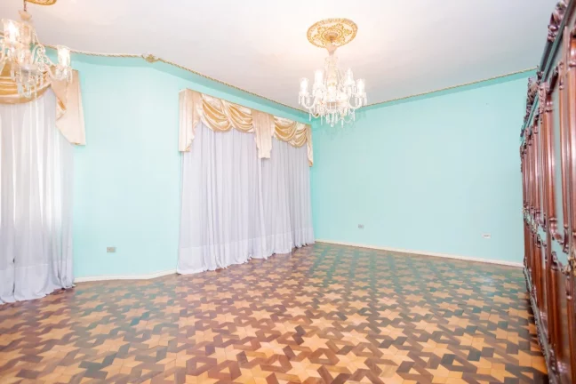 Imagem Casa comercial a venda no Rebouças
