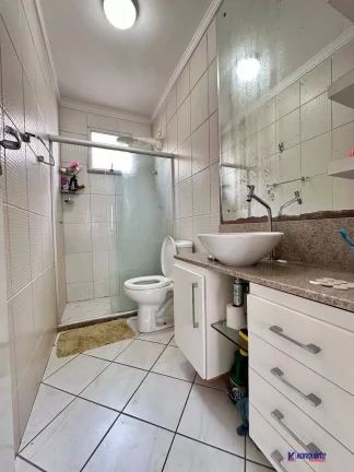 Imagem VENDO CASA DE 4 DORMITORIOS NO CONDOMÍNIO RESIDENCIAL VILA Di NAPOLLI
