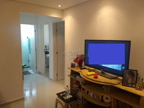 Imagem Apartamento térreo com 48 metros quadrados, com dois quartos com piso em porcelanato e teto rebaixa...