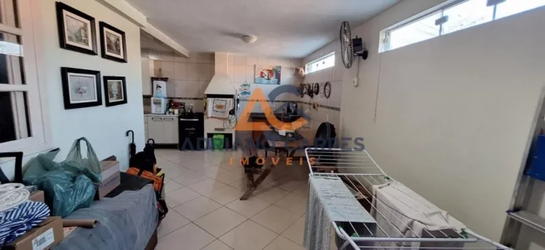 Imagem Casa de dois quartos em Machados Navegantes e mais garagem para dois carros.