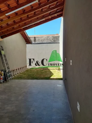 Imagem Casa para Venda em Limeira, Jardim Rossi, 2 dormitórios, 1 suíte, 1 banheiro, 4 vagas