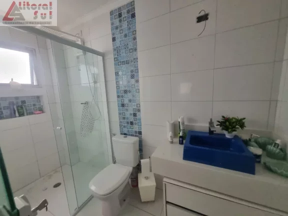 Imagem Imperdível oportunidade: Apartamento à venda na Vila Tupi, Praia Grande-SP, com 2 quartos, 1 suíte e 82 m². Venha conferir!