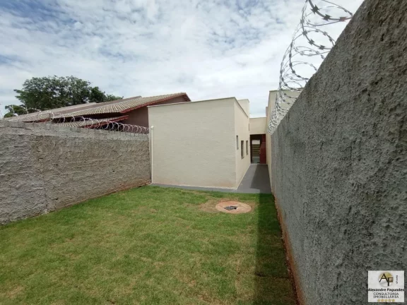 Imagem Casa para Venda em Aparecida de Goiânia, SETOR COLONIAL SUL, 2 dormitórios, 1 suíte, 2 banheiros, 2 vagas