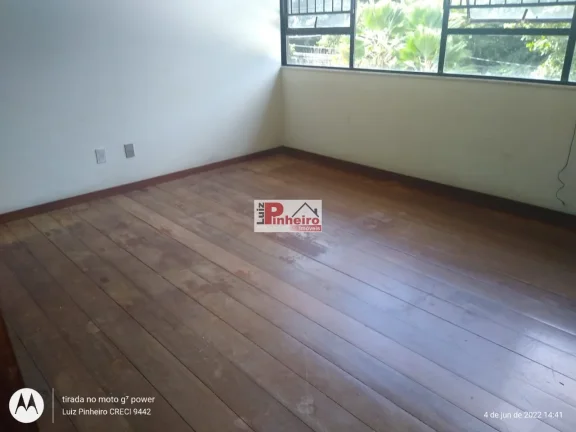 Imagem Casa no Itaigara com 4 4 sendo 2 suites