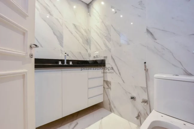 Imagem Apartamento à venda no Alto de Pinheiros com 04 suítes e 05 vagas, 310m²