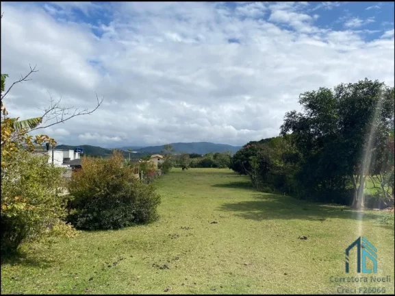 Imagem Sítio/chácara linda próximo a rodovia, em Governador Celso Ramos - SC