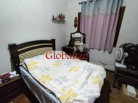 Imagem Excelente Casa para Reforma à venda com 270m², 3 dormitórios e 3 vagas no bairro da Aparecida em Santos por R$ 1.800.000,00
