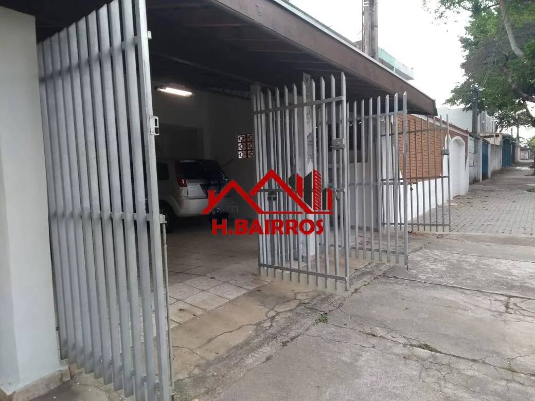 Imagem VENDE CASA COM 3 DORMITÓRIOS NO VALE DO SOL