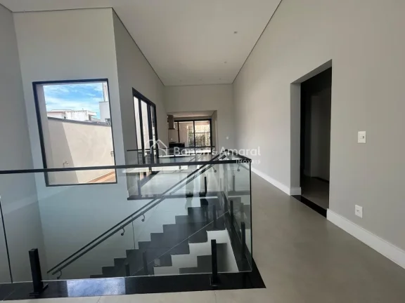 Imagem Casa recém-construída, localizada próximo ao Anel Magalhães Teixeira, na divisa com Campinas, co...