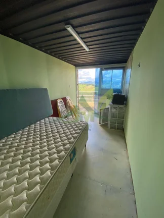 Imagem Linda Chácara Container e Chalé à Venda em Condomínio em Piracaia
