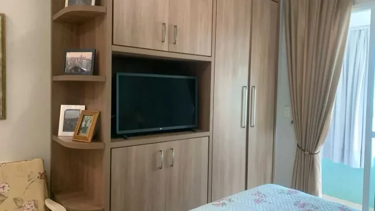 Imagem Apartamento Quadra mar 1 Suíte mais 2 Dormitórios e 2 Vagas na Garagem.
