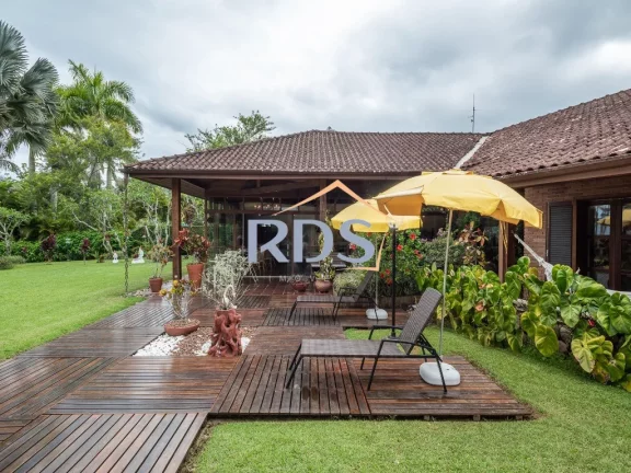 Imagem Linda casa Ubatuba pé na areia ! 592m² 06 suítes ! Oportunidade única
