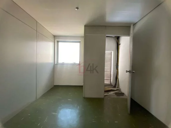 Imagem Duas salas comerciais unificadas com o total de 80m² para locação no Alto da Boa Vista/Santo Amaro.
