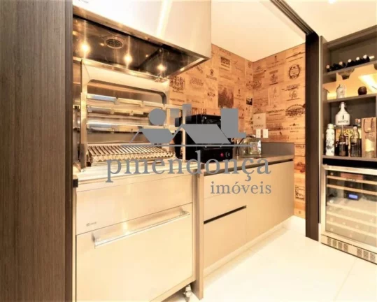 Imagem Apartamento mobiliado com 357m² a venda no Alto da Lapa