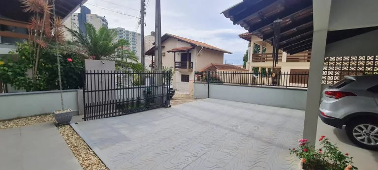 Imagem CASA RESIDENCIAL em Barra Velha - SC, Centro