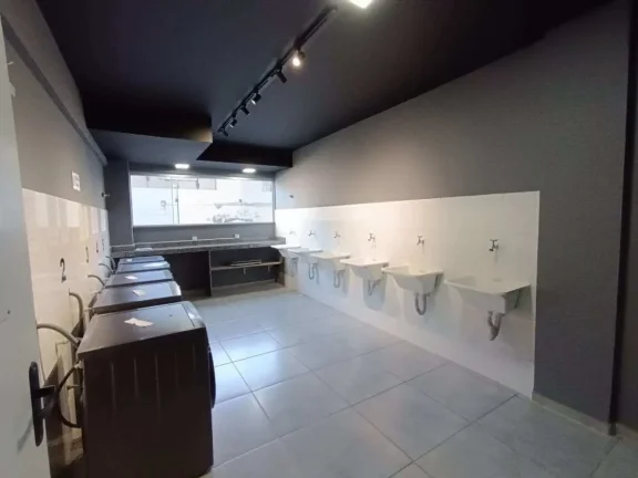 Imagem Studio Moderno com Cozinha Planejada no Edifício Collegiate – Próximo à Faculdade de Medicina