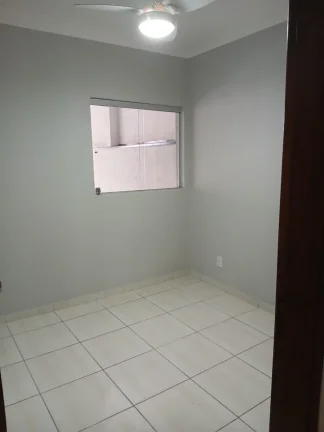 Imagem Imperdível oportunidade! Casa à venda em Sorocaba-SP, Jardim Wanel Ville V - 3 quartos, 1 suíte, 3 salas, 2 banheiros, 2 vagas de garagem - 111,52m².