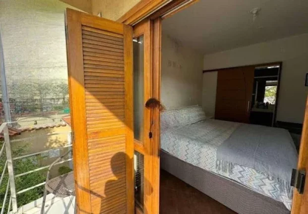 Imagem Sobrado com 3 dormitórios à venda, 238 m² por R$ 1.200.000,00 - Vila Augusta - Guarulhos/SP
