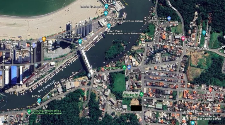 Terreno para Venda em Balneário Camboriú / SC no bairro Barra
