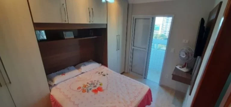 Imagem Apartamento à Venda em Vila Mirim, Praia Grande - SP