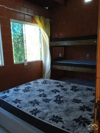 Imagem Chácara à venda com 3 quartos, piscina e área gourmet em Campo Limpo Paulista.