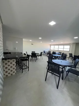 Imagem Apartamento Alto Padrão, 03 Quartos, 01 Suite, 02 Vagas de Garagem, Area de Lazer, Praia do Morro, Guarapari - ES