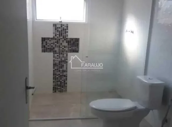 Imagem Casa à venda em Sorocaba-SP! 3 quartos, 1 suite, 3 vagas!