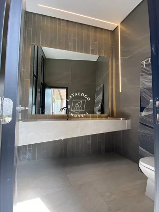Imagem Casa em Condomínio a Venda no bairro Centro - Cravinhos, SP