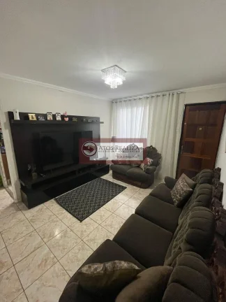 Imagem Vendo Grande Oportunidade no Parque das Arvores. Apartamento de 60m2, Sendo 3 Dormitórios com Planejados, Opção para sala de Jantar, 1 Vaga fixa e coberta, Todas as Instalações novas, Reformado Recente, com Piso Porcelanato, Próximo a Estação Grajaú da CP